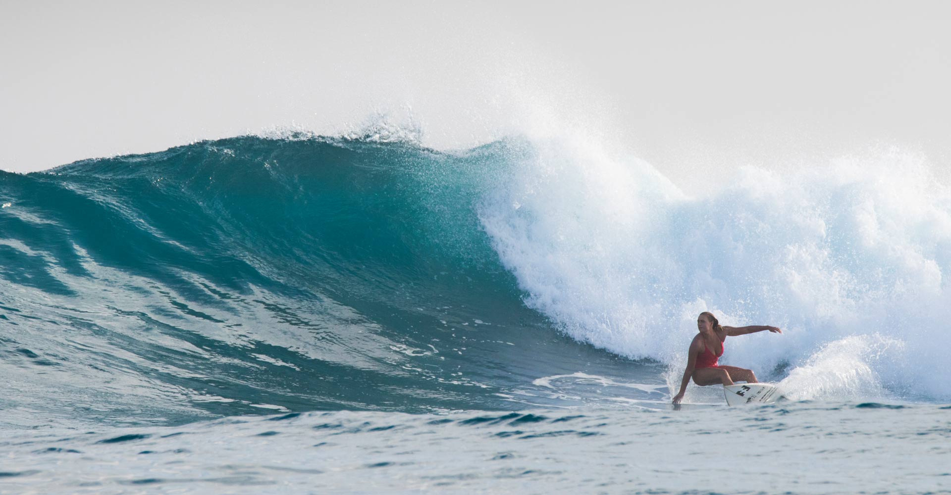 Ellie Coffey at Niyama Kasabu Righthand Reefbreak in November 2016 Ellie-Jean Coffey Surfing at Niyama Luxury Resort